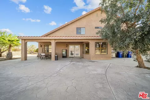 Other - 19898 Sunset Ln, Apple Valley, CA 92308 photo 12 of 19