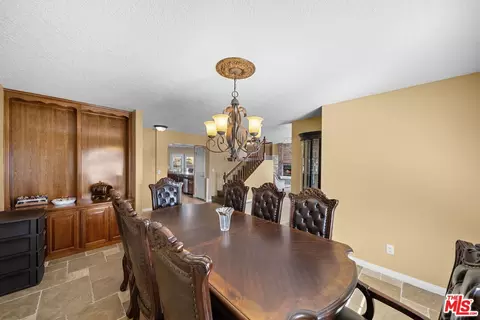 Dining - 19898 Sunset Ln, Apple Valley, CA 92308 photo 3 of 3