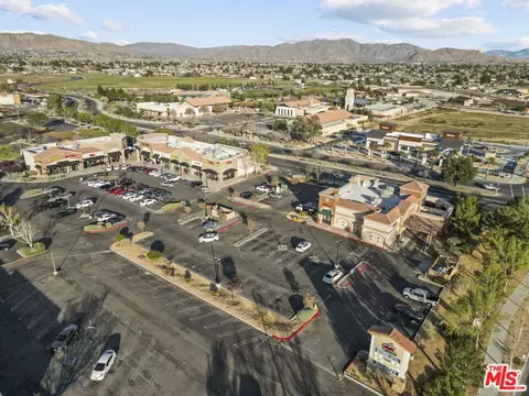 View/Area - 19898 Sunset Ln, Apple Valley, CA 92308 photo 9 of 9
