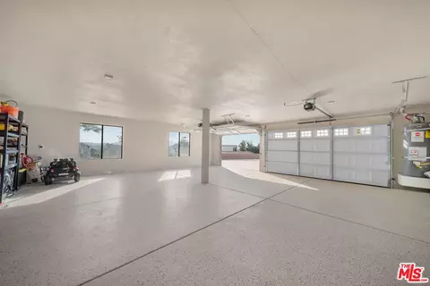 Other - 19898 Sunset Ln, Apple Valley, CA 92308 photo 16 of 19
