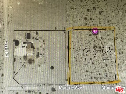 978 Monroe Ave, El Mirage, CA 92301