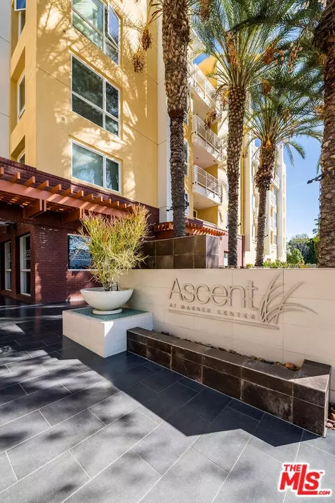 21301 Erwin St #410, Woodland Hills, CA 91367