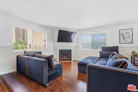 1450 W 146th St #14, Gardena, CA 90247