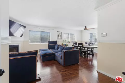 1450 W 146th St #14, Gardena, CA 90247