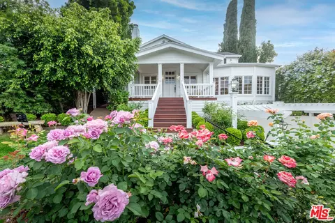 4149 Mammoth Ave, Sherman Oaks, CA 91423