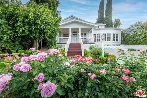 4149 Mammoth Ave, Sherman Oaks, CA 91423