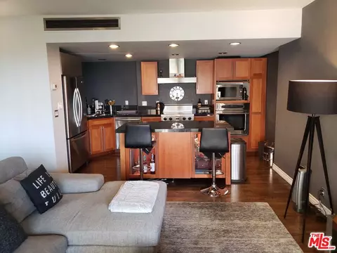10450 Wilshire Blvd #6D, Los Angeles, CA 90024