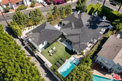 813 N Doheny Dr, Beverly Hills, CA 90210
