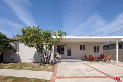 Exterior - 13610 Bracken St, Arleta, CA 91331 photo 3 of 6