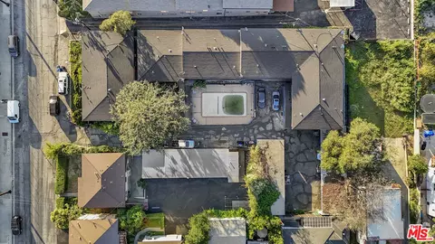 View/Area - 755 E Pine St, Altadena, CA 91001 photo 7 of 7