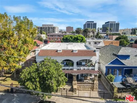 1651 W 11th Pl, Los Angeles, CA 90015