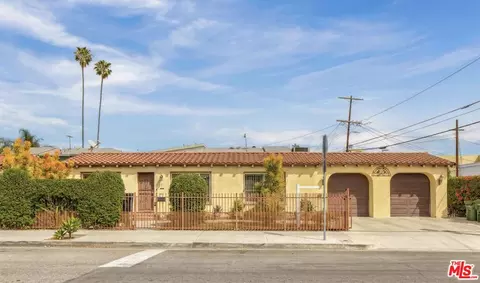 121 N Avenue 59, Los Angeles, CA 90042