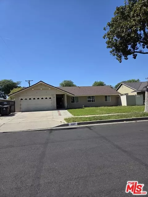 2207 Braeburn Ave, Fullerton, CA 92831