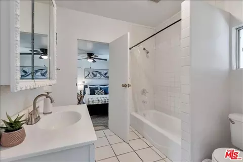 Bath - 520 E Lime Ave, Monrovia, CA 91016 photo 3 of 3