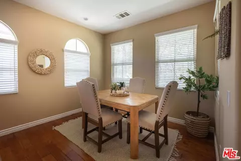 Dining - 107 Chantilly, Irvine, CA 92620 photo 1 of 1
