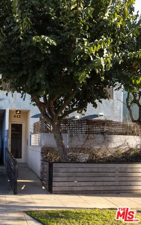 612 Flower Ave #C, Venice, CA 90291