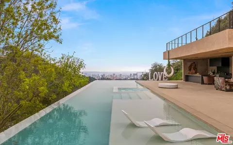 11531 Orum Rd, Los Angeles, CA 90049