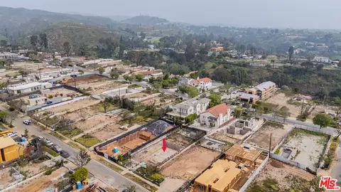 1018 Kagawa St, Pacific Palisades, CA 90272