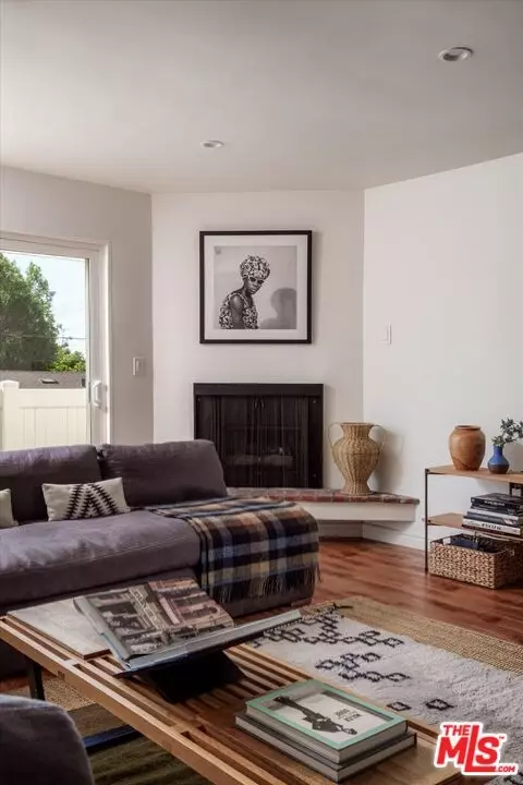 527 E Cypress Ave #C, Burbank, CA 91501 photo 4