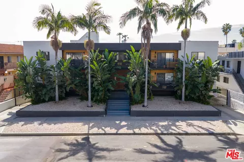4938 Rosewood Ave, Los Angeles, CA 90004