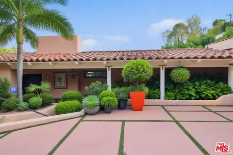 1641 N Crescent Heights Blvd, Los Angeles, CA 90069