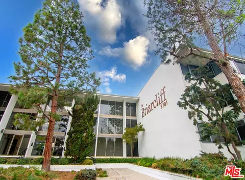 8701 Delgany Ave #208, Playa Del Rey, CA 90293