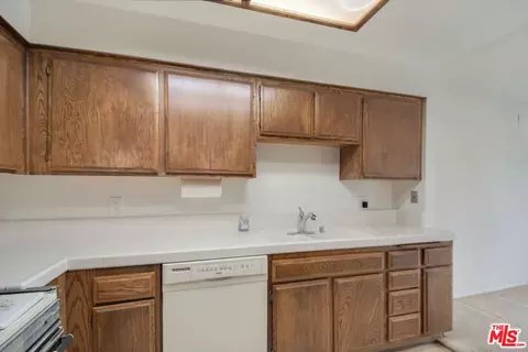 Kitchen - 849 E Victoria St #811, Carson, CA 90746 photo 4 of 4