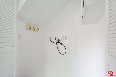Other - 849 E Victoria St #811, Carson, CA 90746 photo 4 of 14