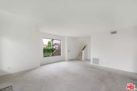 Living - 849 E Victoria St #811, Carson, CA 90746 photo 7 of 11
