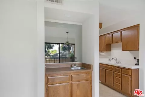 Other - 849 E Victoria St #811, Carson, CA 90746 photo 9 of 14