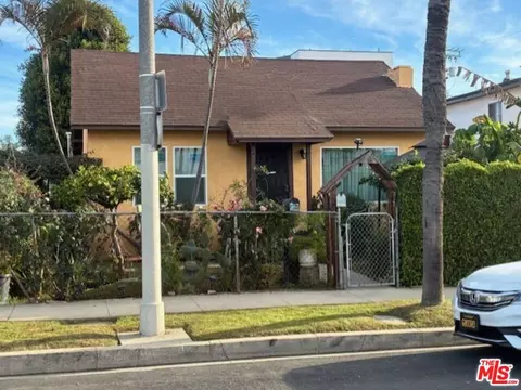 3142 S Halm Ave, Los Angeles, CA 90034