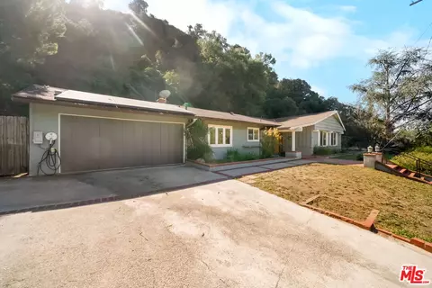 5532 Ocean View Blvd, La Canada Flintridge, CA 91011