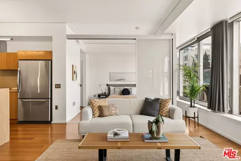 1155 S Grand Ave #403, Los Angeles, CA 90015