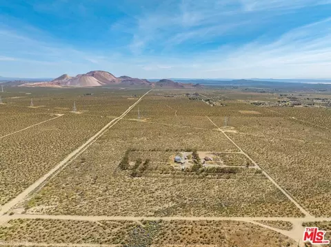 9750 W 70th St, Mojave, CA 93501 photo 26