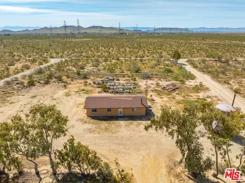 9750 W 70th St, Mojave, CA 93501 photo 22