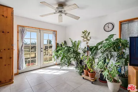 9750 W 70th St, Mojave, CA 93501 photo 9