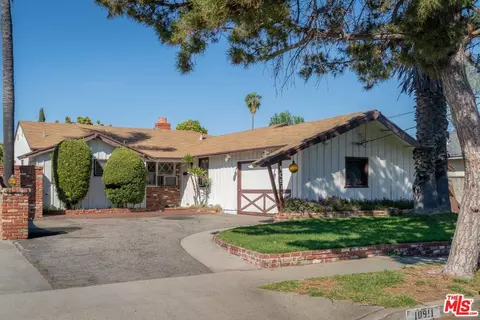 10911 Lemay St, North Hollywood, CA 91606