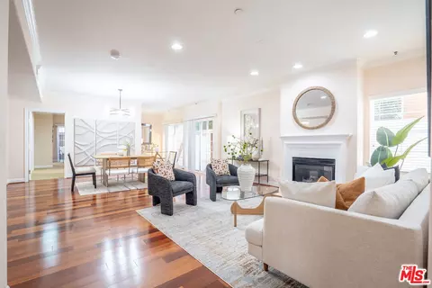 616 S Wilton Pl #103, Los Angeles, CA 90005