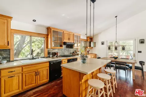 Kitchen - 6557 Tokay Rd, Tujunga, CA 91042 photo 1 of 4