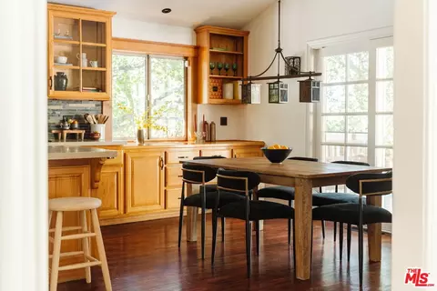 Dining - 6557 Tokay Rd, Tujunga, CA 91042 photo 1 of 2