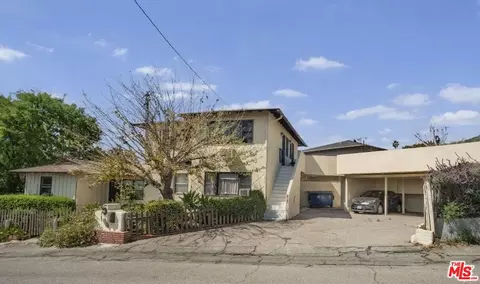 4503 Castle Ln, La Canada Flintridge, CA 91011