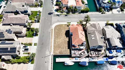 2001 Peninsula Dr, Oxnard, CA 93035