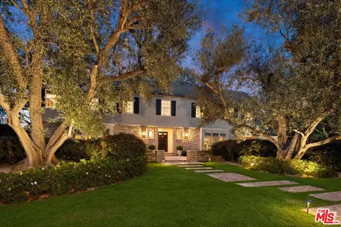 10339 Glenbarr Ave, Los Angeles, CA 90064