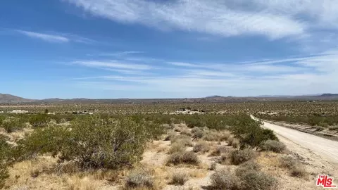 6800 Mojave Ranch Rd, Joshua Tree, CA 92252