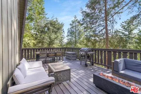 Exterior - 24310 Altdorf Dr, Crestline, CA 92325 photo 14 of 14