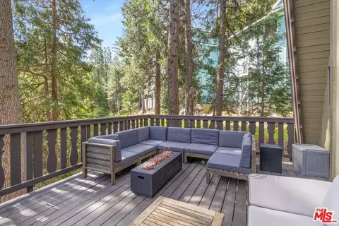 Exterior - 24310 Altdorf Dr, Crestline, CA 92325 photo 12 of 14