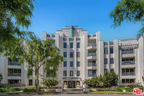 5625 Crescent Park #108, Playa Vista, CA 90094