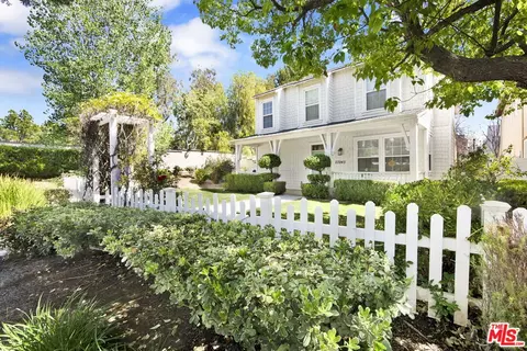 23945 Windward Ln, Valencia, CA 91355