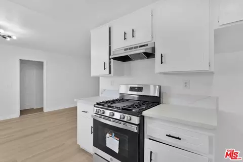 21360 Klamath Rd, Apple Valley, CA 92308 photo 14