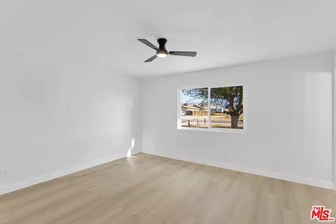 21360 Klamath Rd, Apple Valley, CA 92308 photo 25